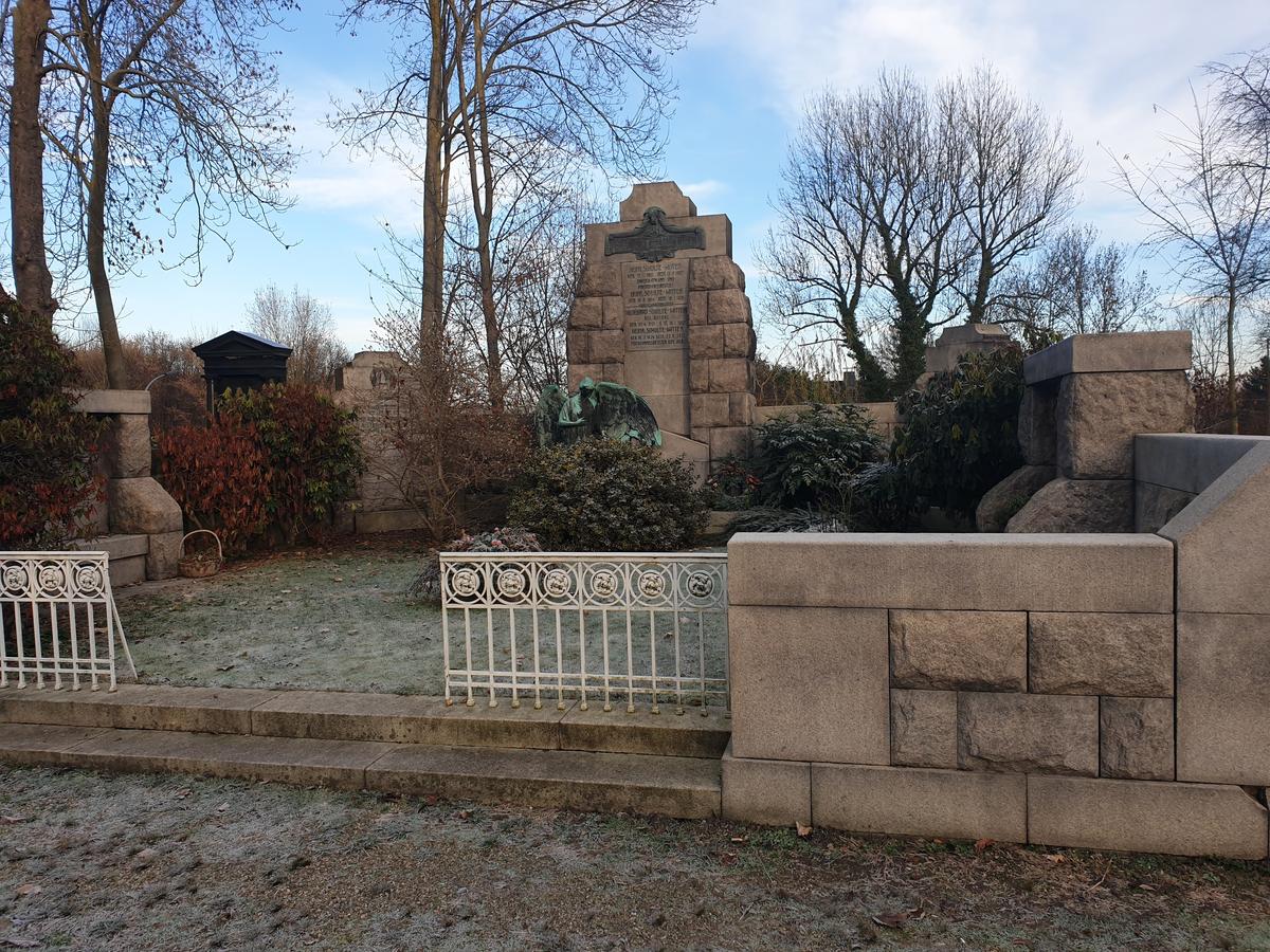 Grabmal Schulte-Witten