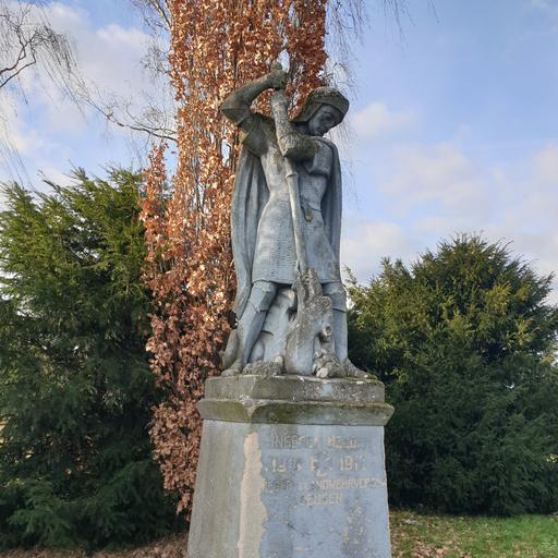 Kriegerdenkmal in Deusen, Gefallene 1914-1918 von Heinrich Püts