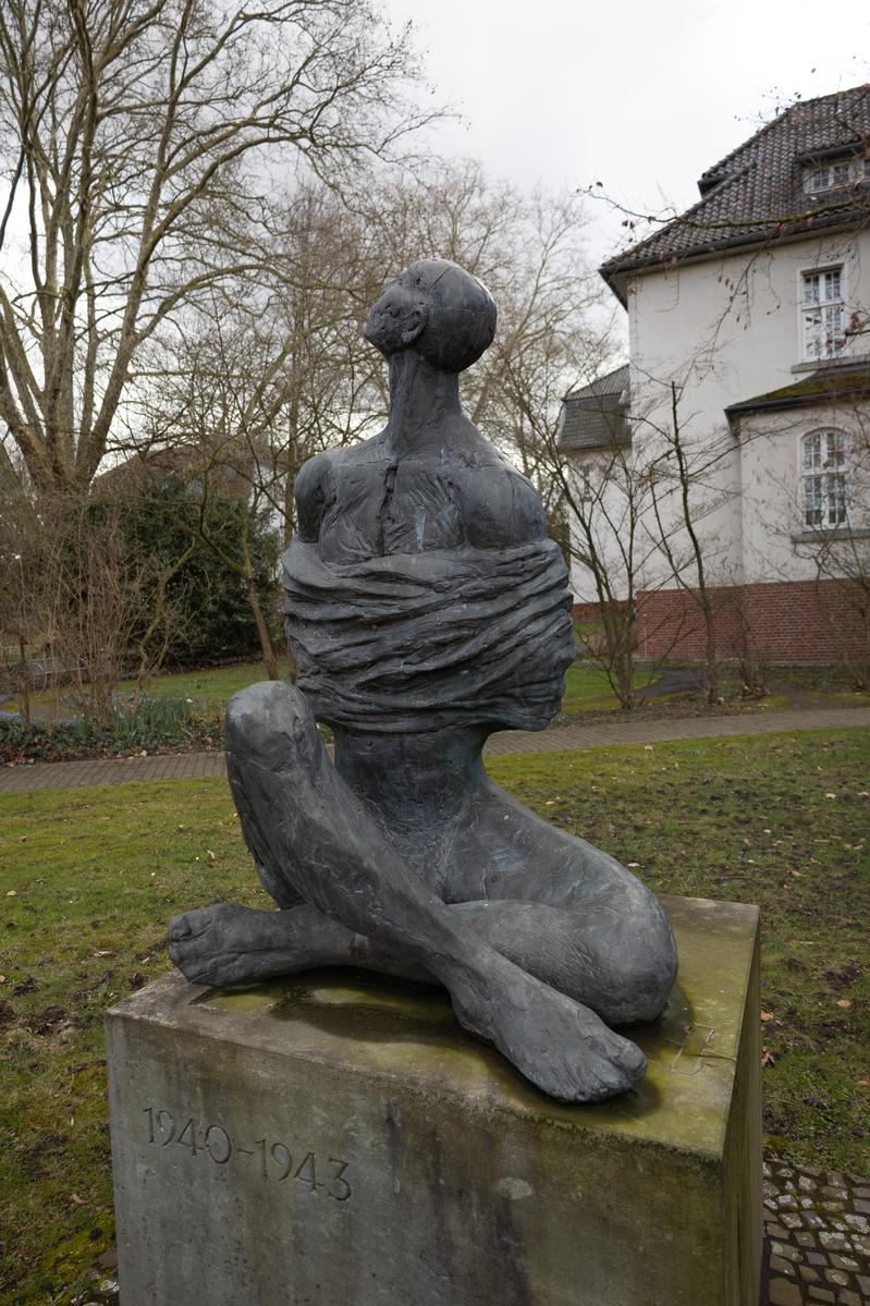 Der Gebundene