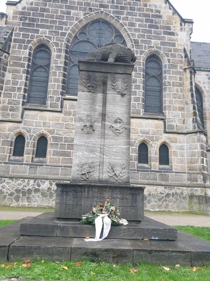 Kriegerdenkmal in Asseln, Gefallene 1914-1918,1939-1945
