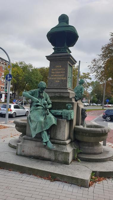 Denkmal für Heinrich Schüchtermann