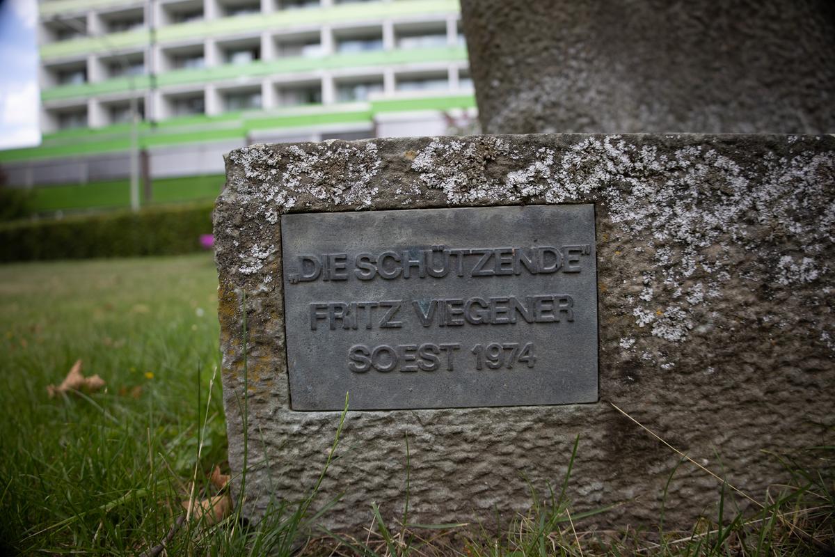 Die Schützende