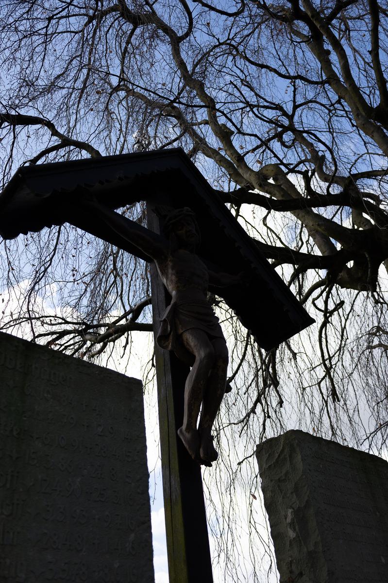 Den Toten der Kriege in Overhagen