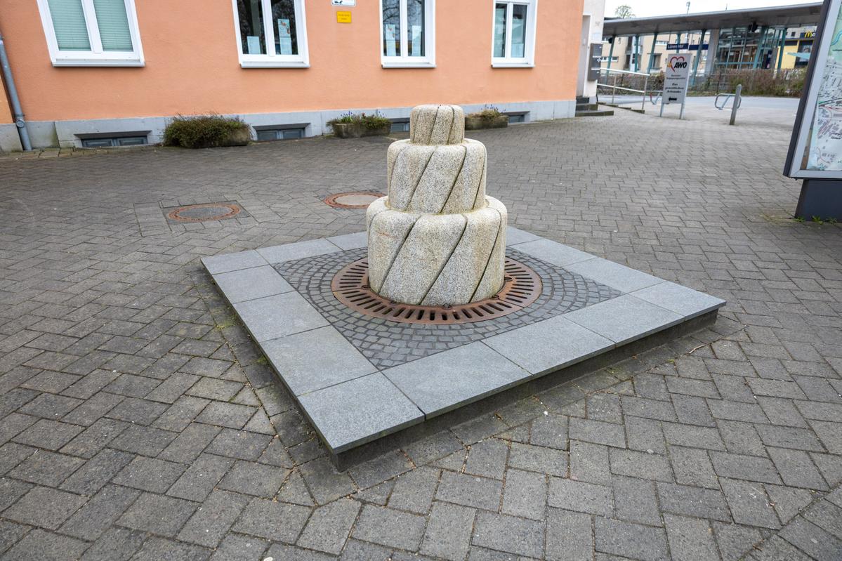 Brunnen