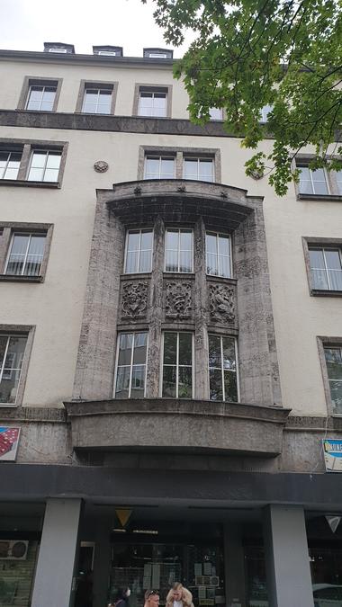 Titel Unbekannt