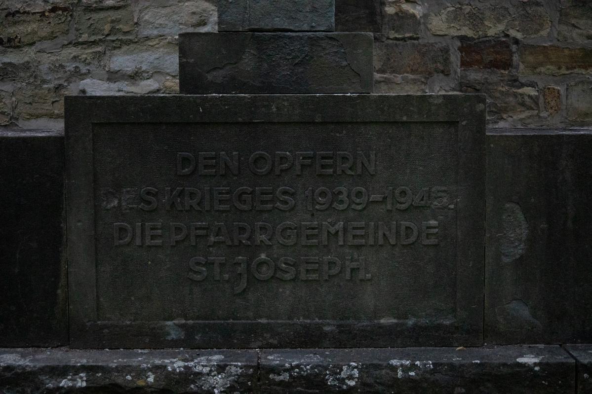 Den Opfern des Krieges 1939-1945