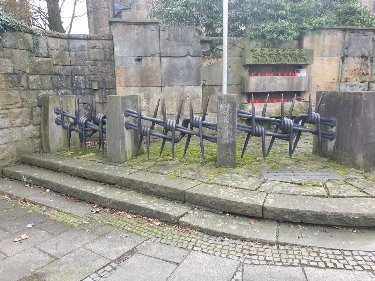 Mahnmal an der Bartholomäuskirche