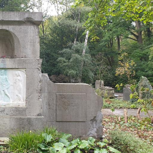 Grabstätte Gottlieb August und Helene Melcher, Relief Abschied von Benno Elkan
