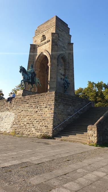 Kaiser-Wilhelm-Denkmal