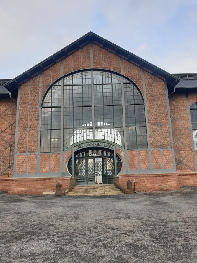 Eingang zur Maschinenhalle der Zeche Zollern