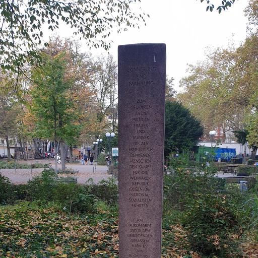 Gedenkstein für Widerstandskämpfer gegen die NS von Hans-Jürgen "Leo Lebendig" Troegel