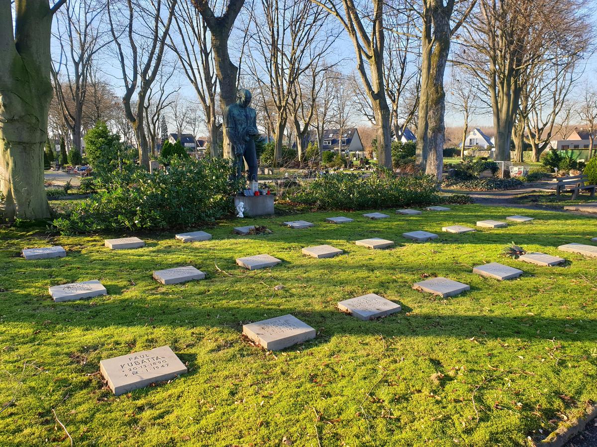 Grab- und Gedenkmal für die Opfer eines Grubenunglücks von 1935