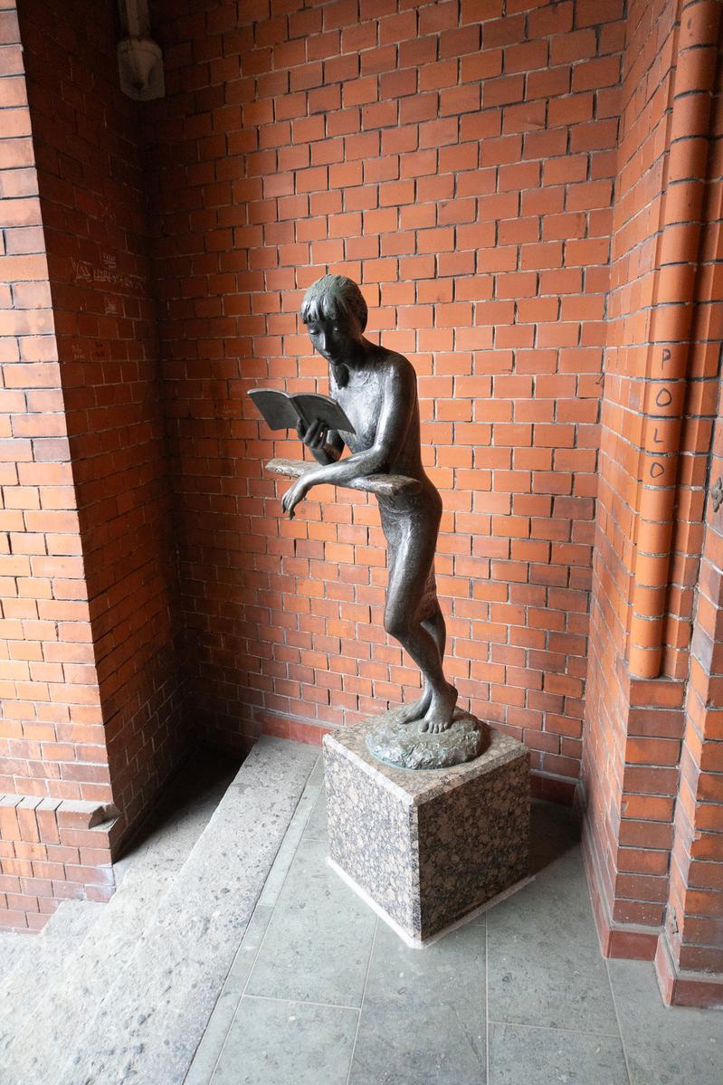 Die Lesende