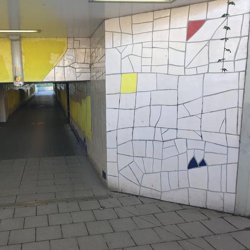 Gestaltung des S-Bahnhofs Mengede von Ulrike Fischer