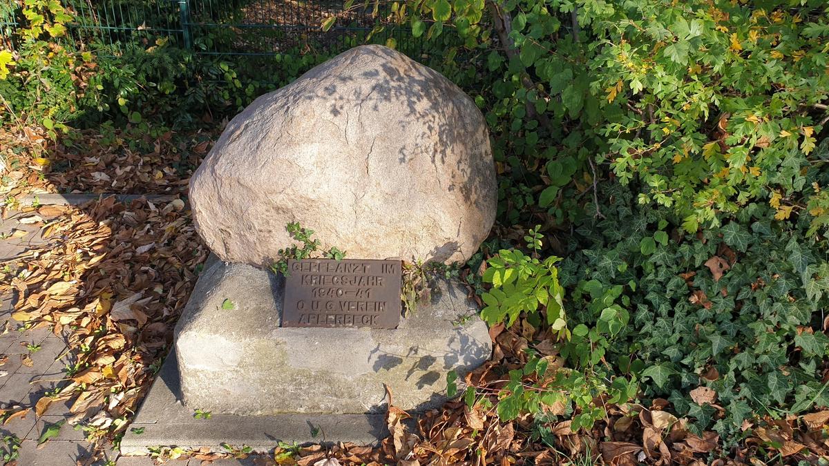 Gedenkstein des Obst- und Gartenbauvereins