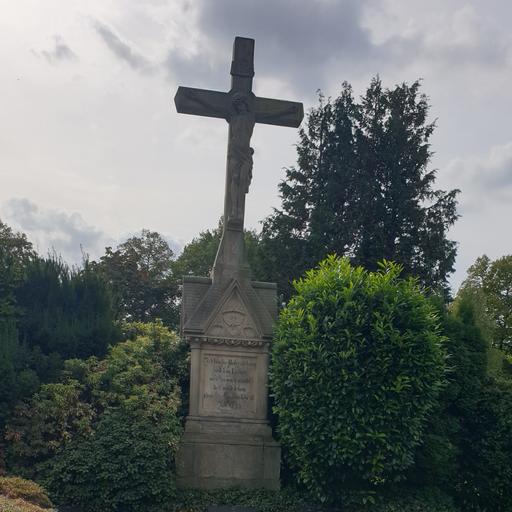 Alte Priestergruft von Theodor Brockhinke