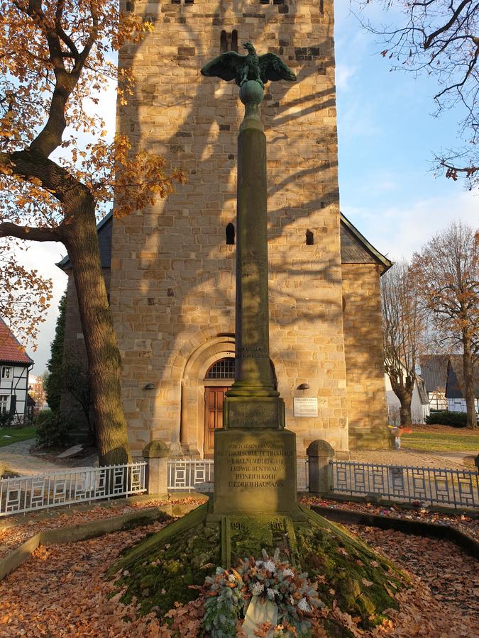 Kriegerdenkmal in Brechten, Gefallene 1866, 1870-71, 1914-1918 und 1939-1945