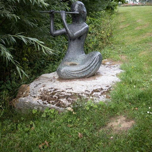 Flötenspielerin von Ladislav Hlina
