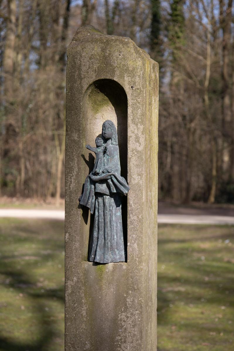 Maria mit Kind