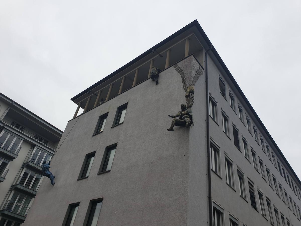 Climbing Statues