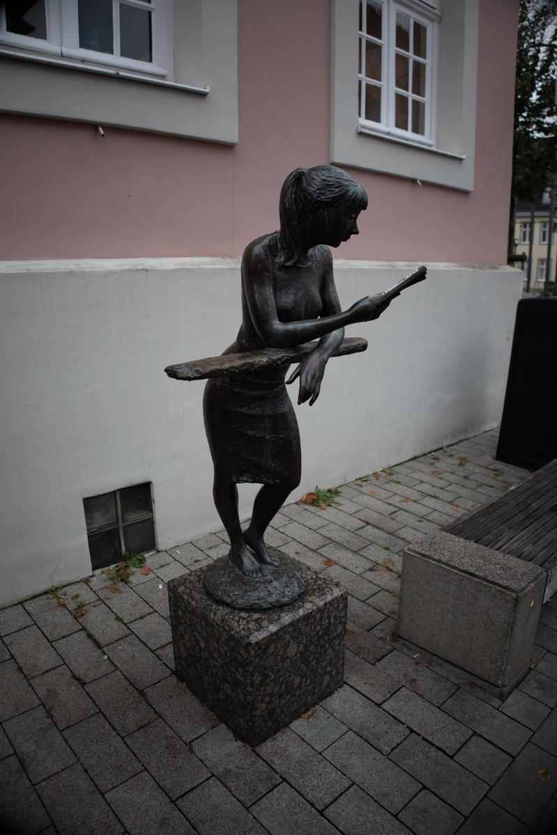 Die Lesende