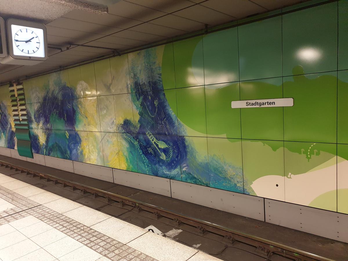 Gestaltung der U-Bahn Station Stadtgarten