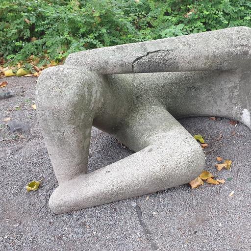 Liegender von Artur Schulze-Engels