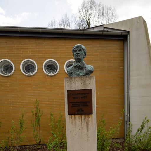 Hans Scharoun von Andrzej Irzykowski