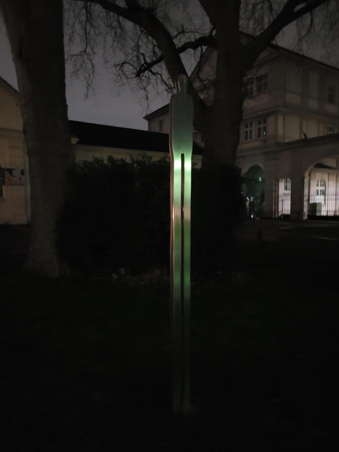 Gesamtansicht bei Nacht