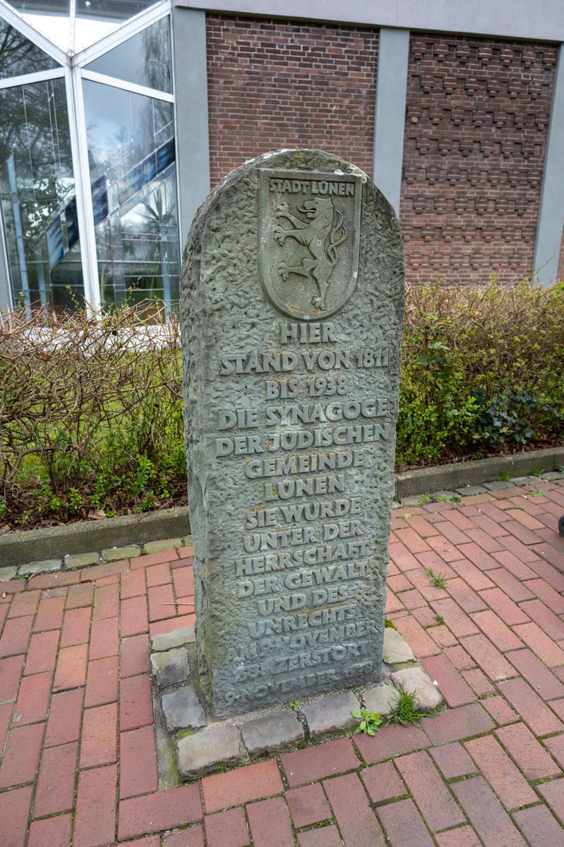 Denkmal für die zerstörte Synagoge