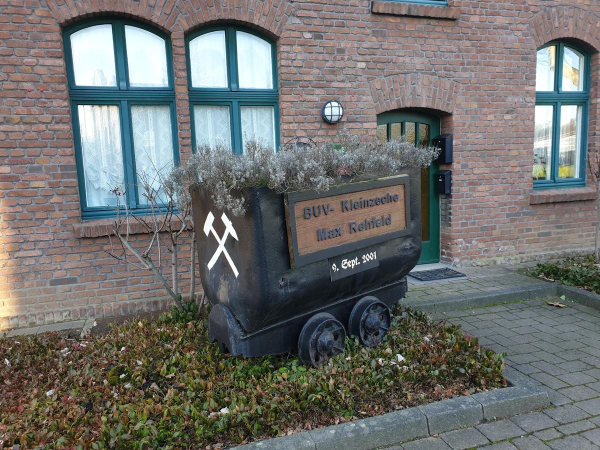 Titel Unbekannt